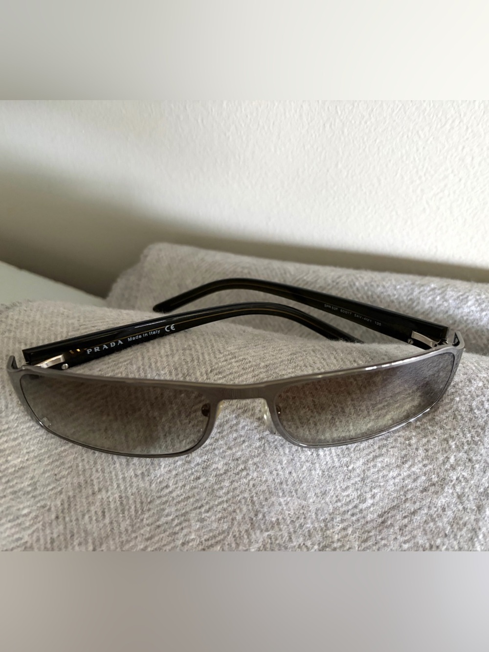 Prada Men’s Sunglasses SPR 52F - Picture 4 of 12